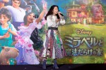 映画『ミラベルと魔法だらけの家』公開記念舞台あいさつに登場した斎藤瑠希