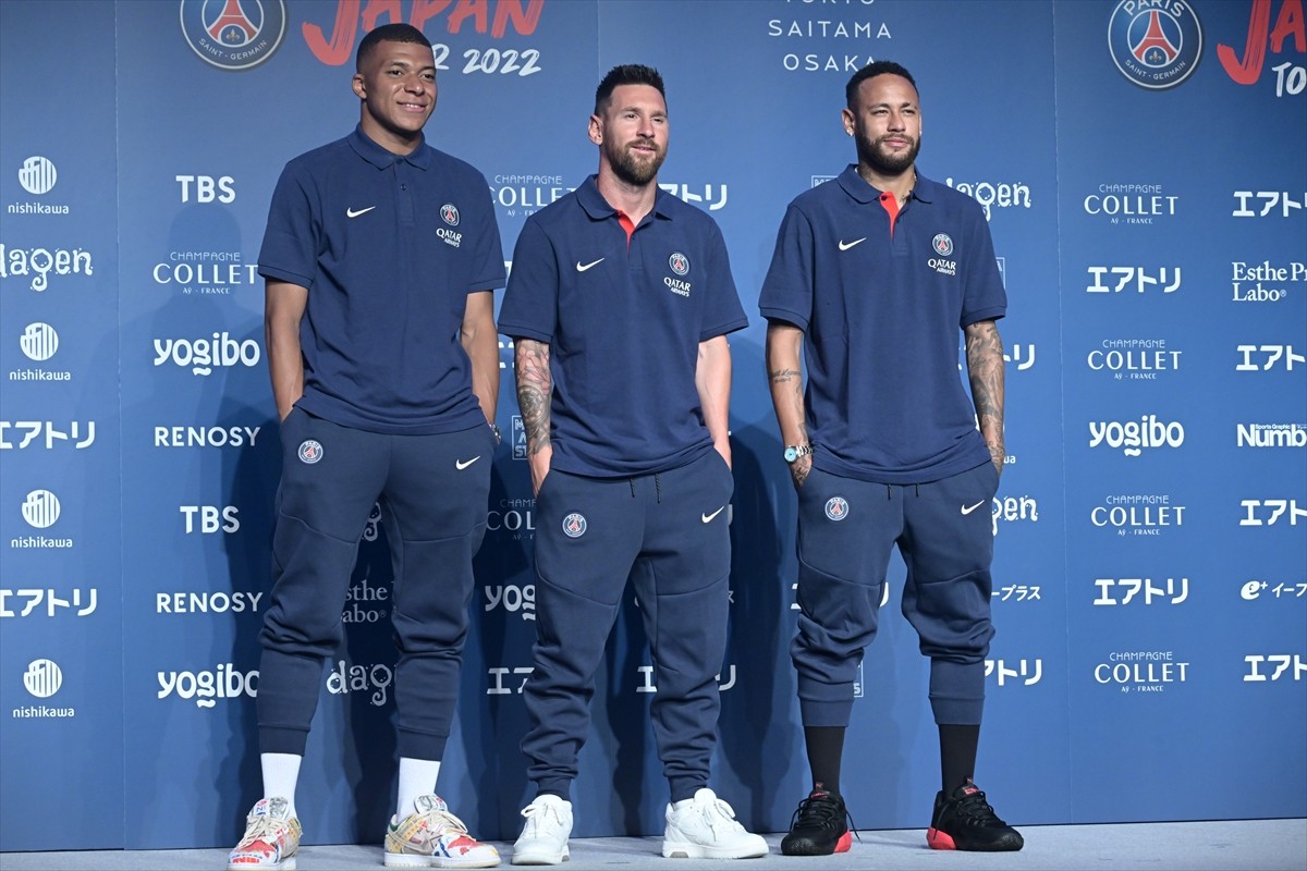 メッシ、ネイマール、エムバぺら“PSG”が来日！　日本サッカーの印象を語る