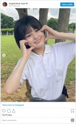 JK姿を公開した池田レイラ ※「池田レイラ」インスタグラム