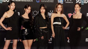 KARA、約7年ぶりに日本で“復活”パフォーマンス！　ジヨンは日本語であいさつも＜2022 MAMA AWARDS＞