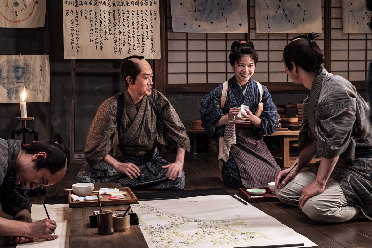 中井貴一＆松山ケンイチ＆北川景子、いざ大河ドラマ開発＆日本地図完成へ　『大河への道』新カット解禁