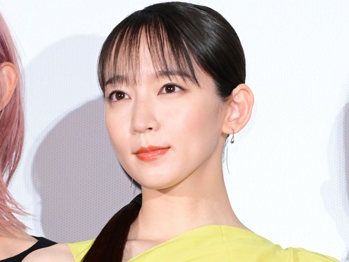 吉岡里帆、柴咲コウの印象は“覇王色” 「圧倒的でした」「初対面はガクブル」