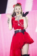 東京ドームで開催された「TWICE 4TH WORLD TOUR 'III' IN JAPAN」よりサナ