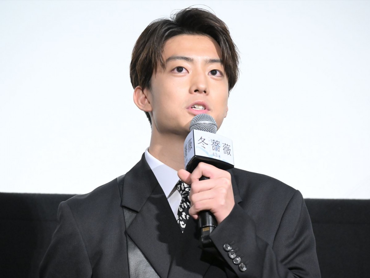 伊藤健太郎、2年ぶり映画復帰作完成に涙をこらえあいさつ「うれしいです、すごく」