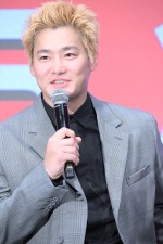 野村周平、映画『ALIVEHOON アライブフーン』完成報告イベントに登場