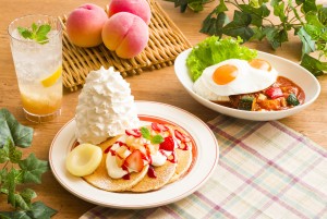 「Eggs ’n Things」期間限定メニュー発売！　桃を使ったパンケーキやフードが登場