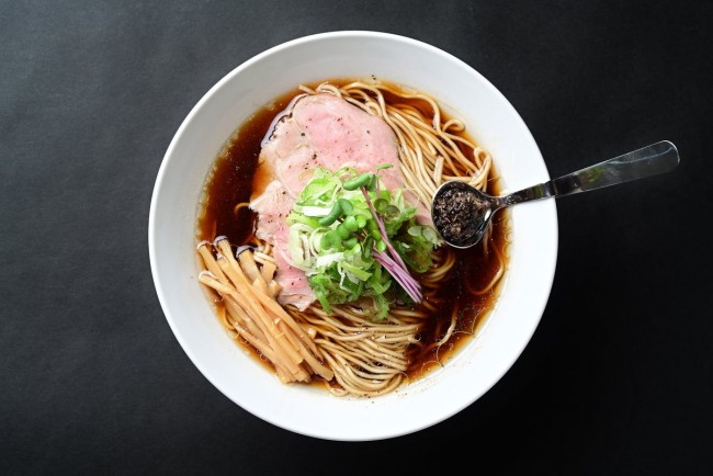 新スタイルの“ストリート系ラーメン店”名古屋に誕生！　トリュフを使った贅沢なメニューも