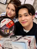 【写真】川島海荷＆中田圭祐、“夫婦ショット”でお買い物デートを報告