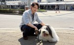 【写真】KAT‐TUN・上田竜也を笑顔にした超能力犬のペトロくん