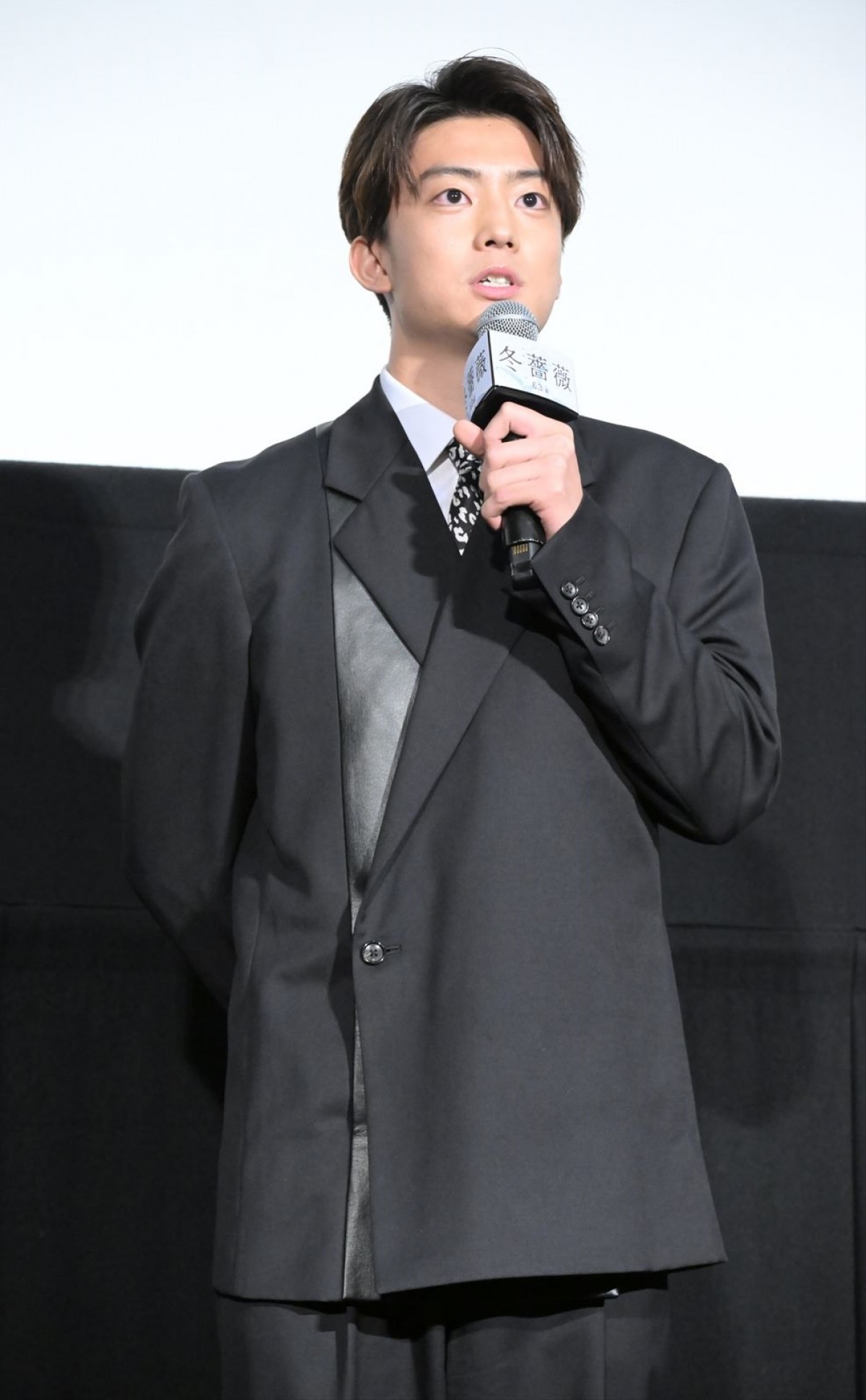 伊藤健太郎、2年ぶり映画復帰作完成に涙をこらえあいさつ「うれしいです、すごく」