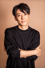 ドラマ『岸辺露伴は動かない』で岸辺露伴役を演じる高橋一生