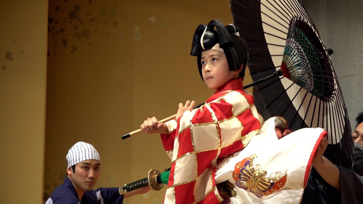 市川團十郎親子、“ダブル襲名”の舞台裏に完全密着　『成田屋に、ござりまする。』、1.3放送