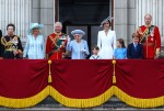 【写真】プラチナジュビリー始まる！　宮殿バルコニーに女王、ウィリアム王子一家らロイヤルメンバー集結