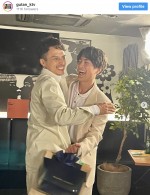 【写真】『ナンバMG5』間宮祥太朗＆満島真之介がハグ　「素敵な笑顔」「最高の兄弟」の声