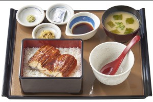 「やよい軒」今年のうな重は定食スタイル！　無料の出汁と合わせて“ひつまぶし”風アレンジも