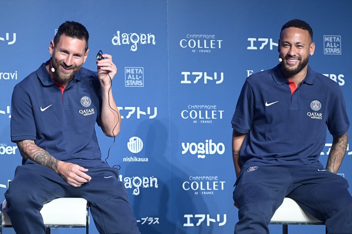 メッシ、ネイマール、エムバぺら“PSG”が来日！　日本サッカーの印象を語る