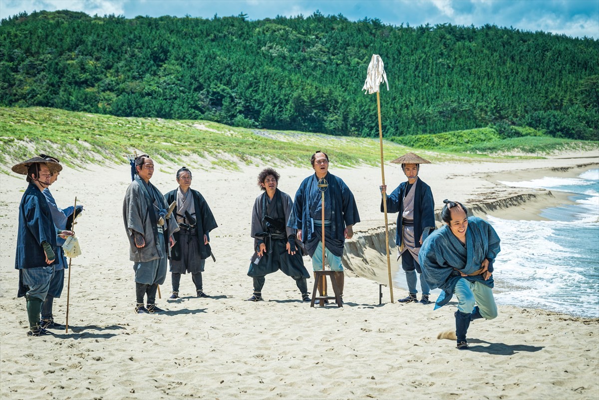 中井貴一＆松山ケンイチ＆北川景子、いざ大河ドラマ開発＆日本地図完成へ　『大河への道』新カット解禁