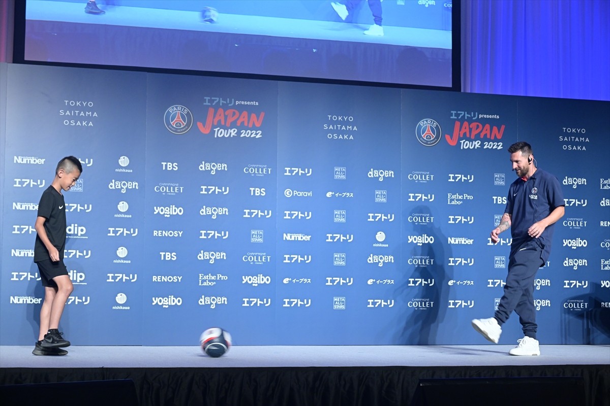 メッシ、ネイマール、エムバぺら“PSG”が来日！　日本サッカーの印象を語る