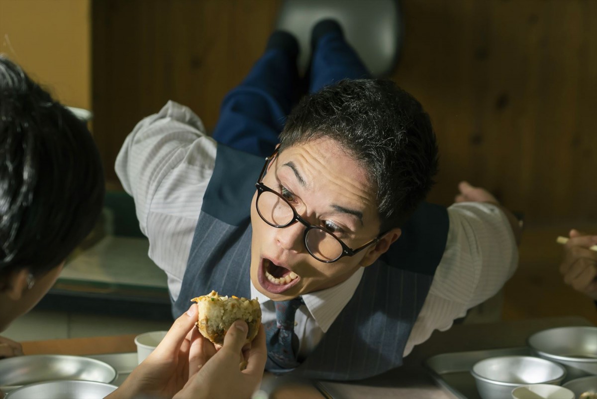 市原隼人、ファンが選んだ『おいしい給食』神回ベスト3を一緒に鑑賞　「恥ずかしすぎる」と照れ顔