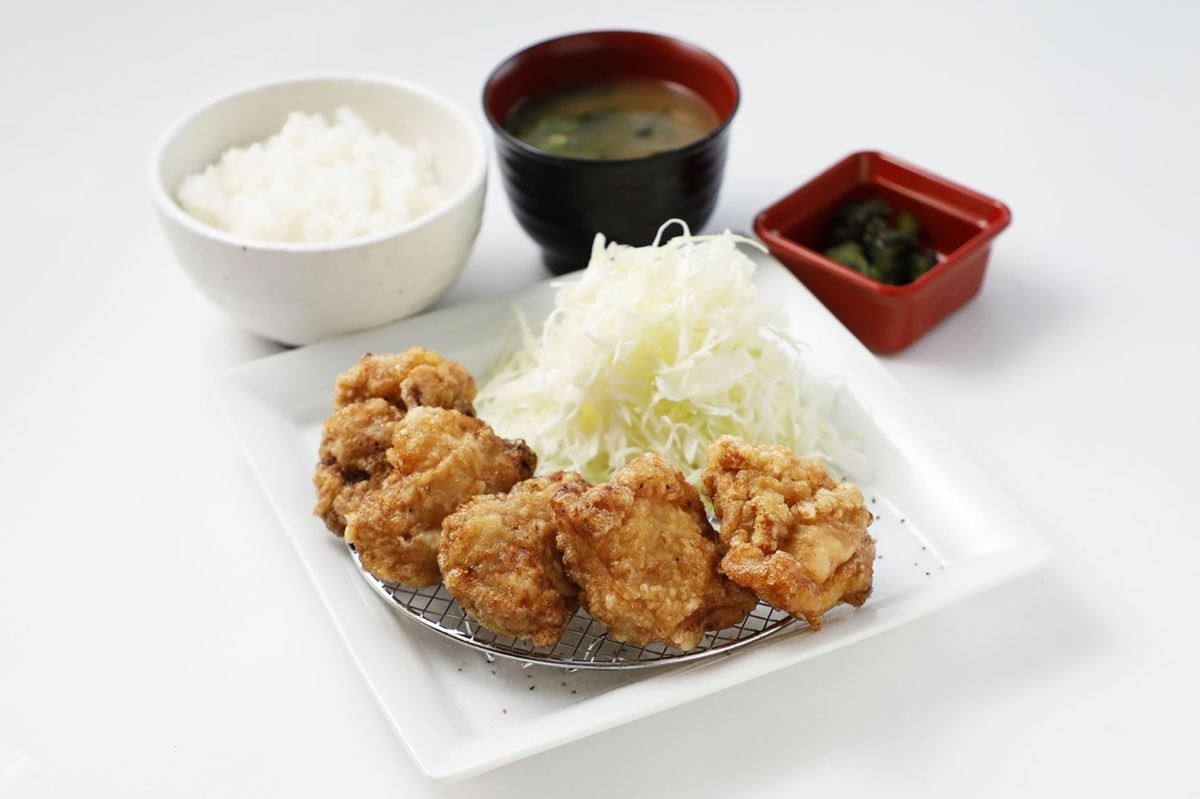 「からあげ、定食、丼 がブリチキン。」メトロ・エム高島平店オープン！