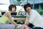 【写真】山崎賢人＆土屋太鳳『今際の国のアリス』シーズン2、緊迫の場面写真