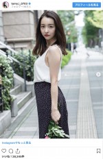 「前髪降ろしてみた」板野友美　※「板野友美」インスタグラム