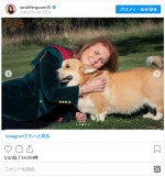 エリザべス女王の愛犬のコーギー、ミュイックとサンディの写真をサラ・ファーガソンが公開　※「サラ・ファーガソン」インスタグラム