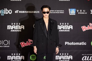 BTS j-hope「2022 MAMA AWARDS」レッドカーペット