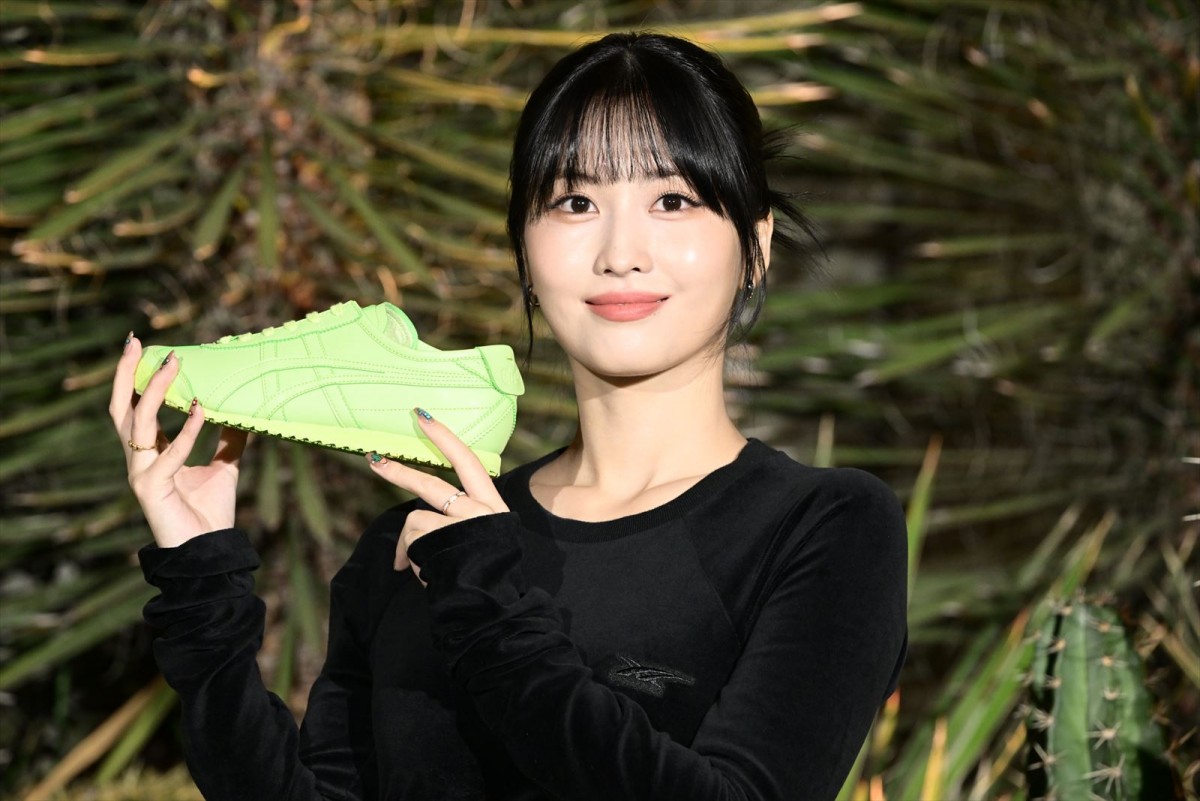 TWICE・MOMO、燃えていることは「部屋のデコレーション」