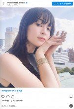 広瀬すずが艶やかなノースリーブドレス姿を披露　※「広瀬すず」インスタグラム