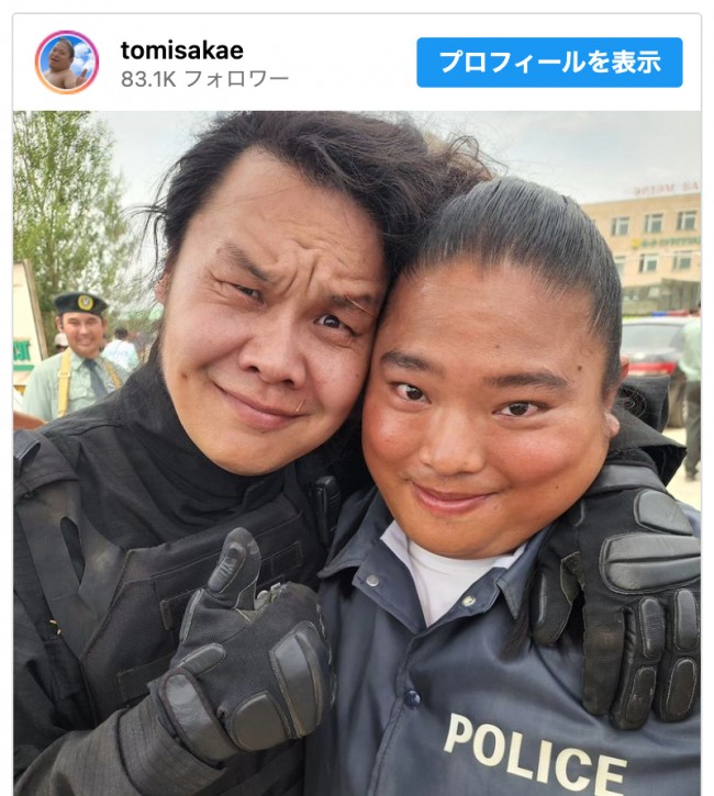 （写真左から）Barslkhagva Batbold、富栄ドラム　※「富栄ドラム」インスタグラム