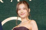 【写真】TWICE・SANA、総額50億円のジュエリーを身にまとい登場「自信があふれてくる」