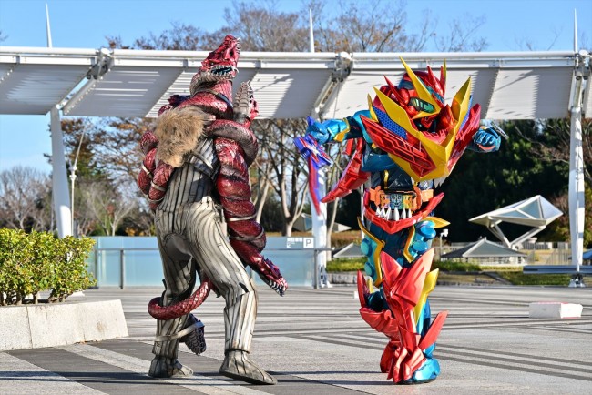 『仮面ライダーガッチャード』第16話場面写真