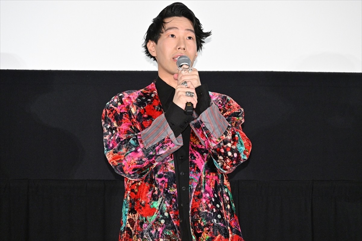 窪塚洋介、橋本マナミとのキスで骨抜きにされるも「宇宙人みたい」評にツッコミ