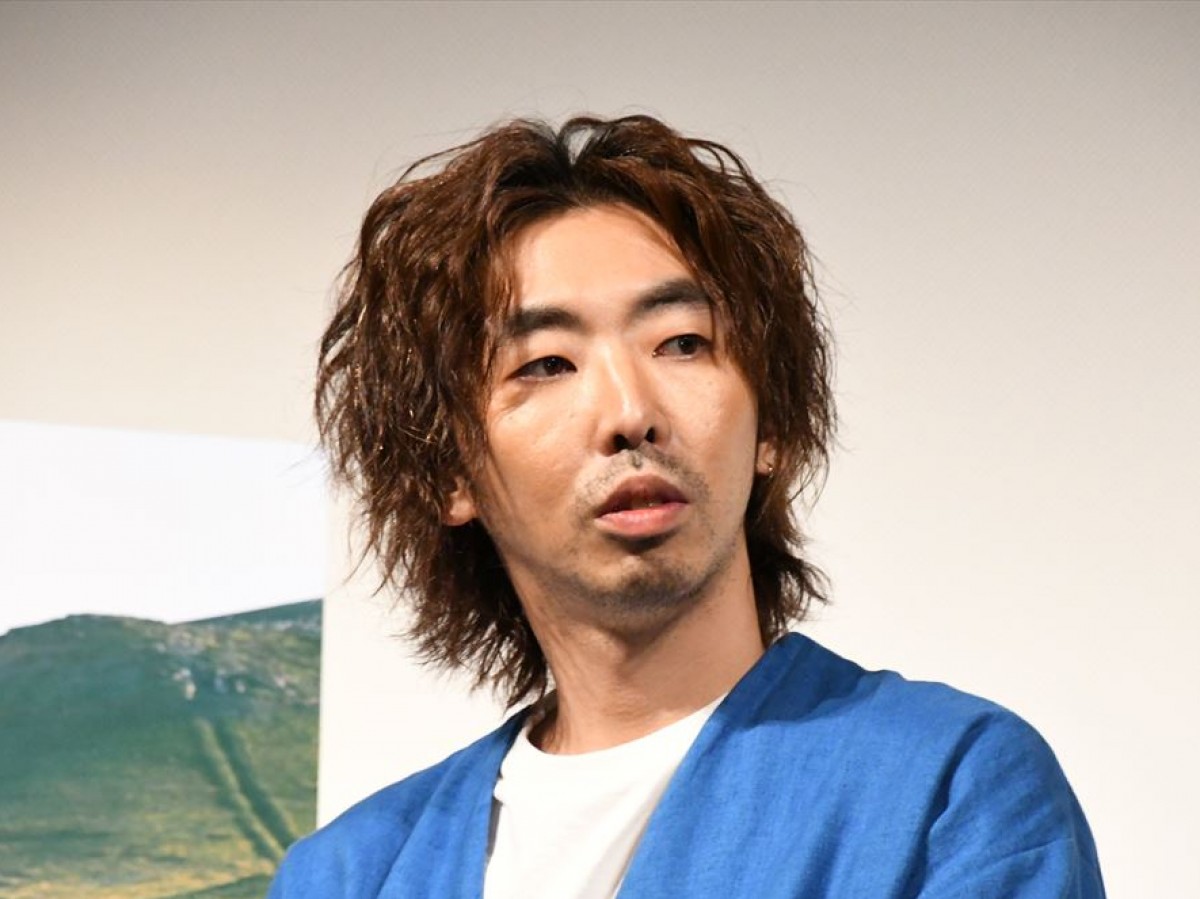 柄本時生、週3で会う人気俳優への“重い愛”を告白「すごく素敵」