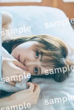 日向坂46加藤史帆1st写真集『#会いたい』書店限定特典ポストカード（紀伊國屋書店　札幌本店・新宿本店・梅田本店・福岡本店）