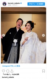 （写真左から）浅野忠信、中田クルミ　※「中田クルミ」インスタグラム