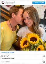 結婚18年を祝福するロバート・ダウニー・Jr．とスーザン　※「ロバート・ダウニー・Jr．」インスタグラム