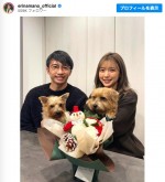 真野恵里菜＆柴崎岳のクリスマス家族写真　※「真野恵里菜」インスタグラム