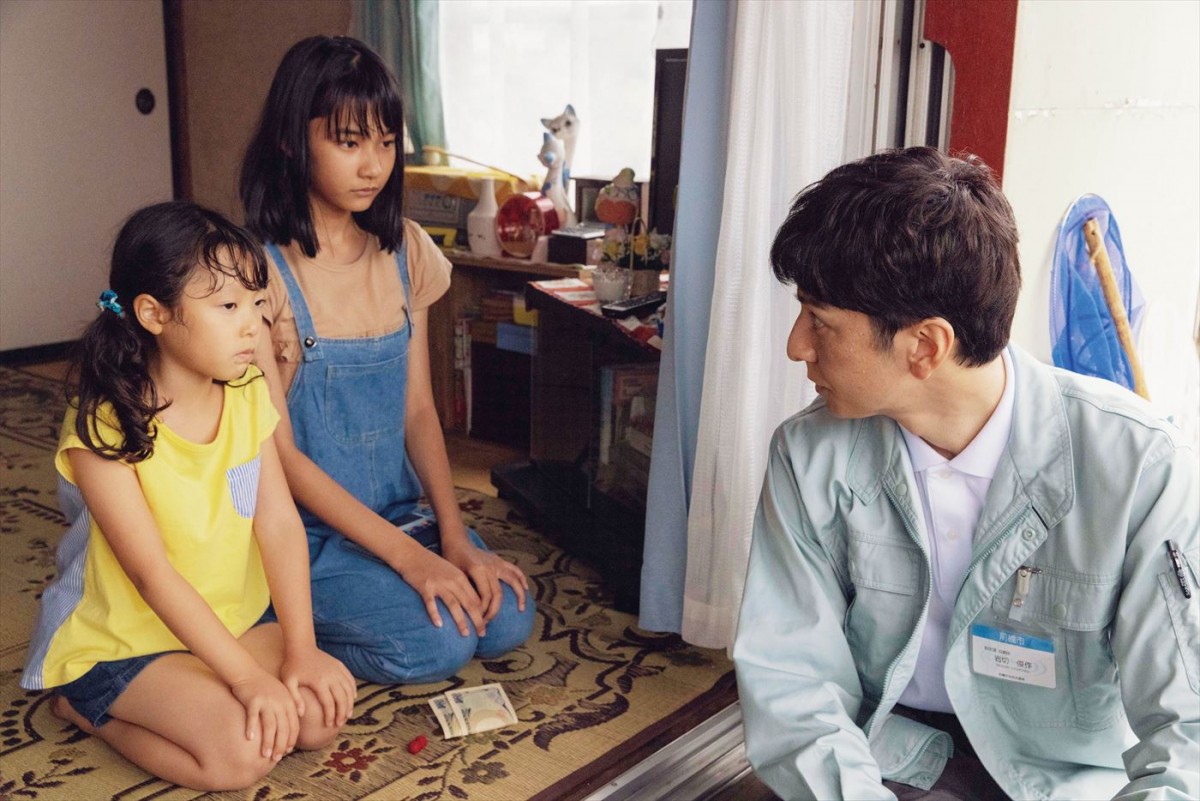 生田斗真、磯村勇斗、門脇麦、尾野真千子共演　厳しい現実で生きる姿を切り取る映画『渇水』場面写真解禁