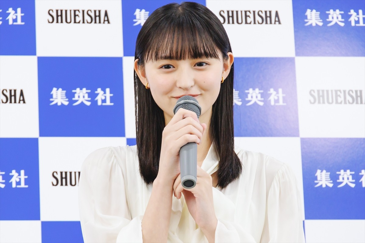 乃木坂46・遠藤さくら、誕生日のサプライズに笑顔　22歳は「グループについていっぱい考えられる人になりたい」