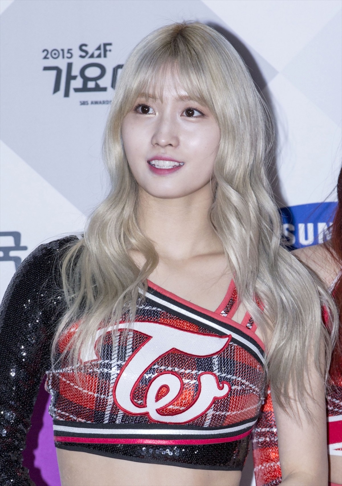 Dec 29, 2015 TWICE MOMO