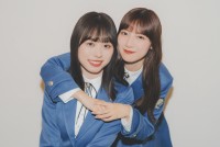 （左から）日向坂46・高橋未来虹、河田陽菜