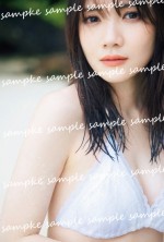 乃木坂46 田村真佑 1st写真集『恋に落ちた瞬間』封入ポストカード