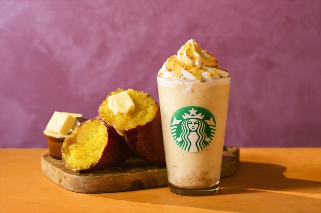 スタバ「おさつ バター フラペチーノ」初登場！　バターとはちみつがじゅわっとしみ込む焼き芋をイメージ