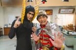 【写真】『誰も知らない明石家さんま』若き日のさんまを演じる岩田剛典とたけし役の香取慎吾