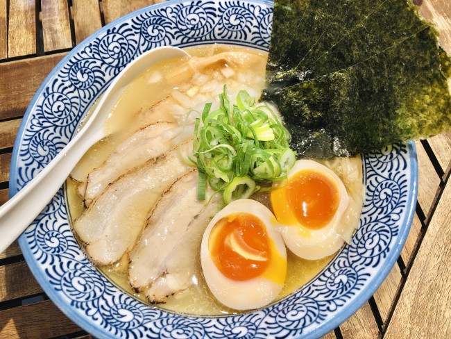 ラーメンに“ひとつだけ”具をのせるなら？　1位はスープと合う定番の具材