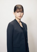 『ブラックファミリア～新堂家の復讐～』に出演する渡邉理佐