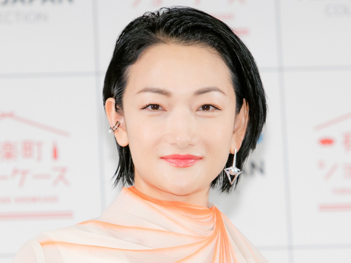 冨永愛、フランス移住の“人気女優”と再会し反響「めっちゃ絵になる」