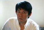 坂元裕二、Netflixと5年契約締結　吉沢亮×宮崎あおい主演の『クレイジークルーズ』場面写真解禁